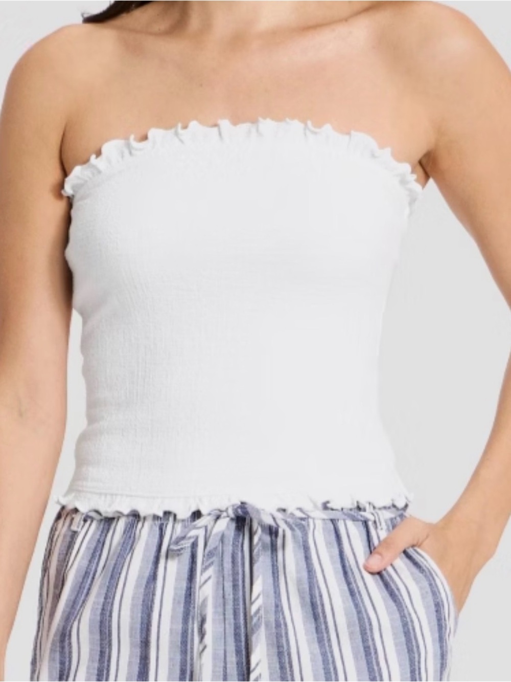 Women's Ruffle Edge Tube Top - Universal Thread White Small